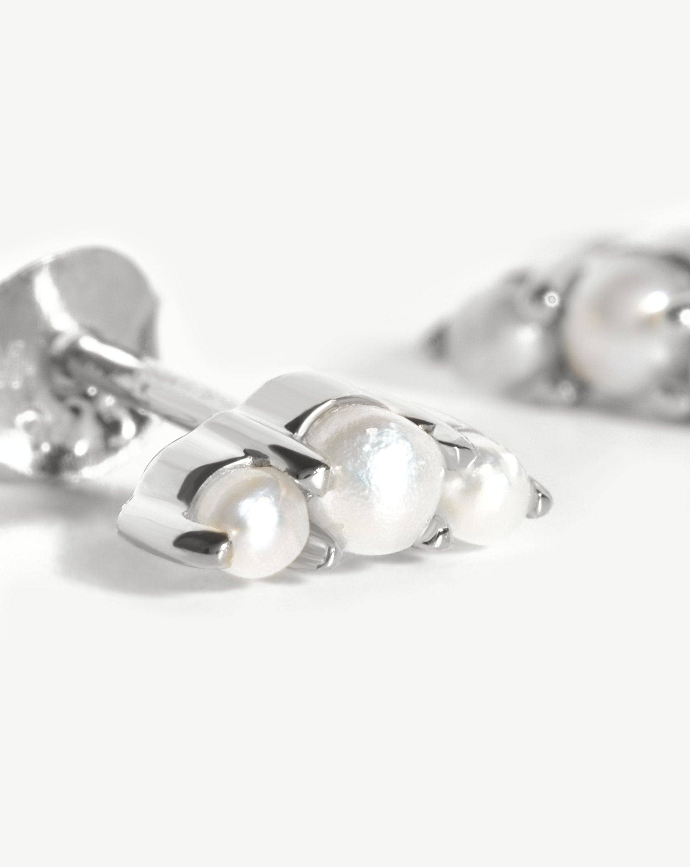 Trio Stud Earrings | Sterling Silver/Pearl