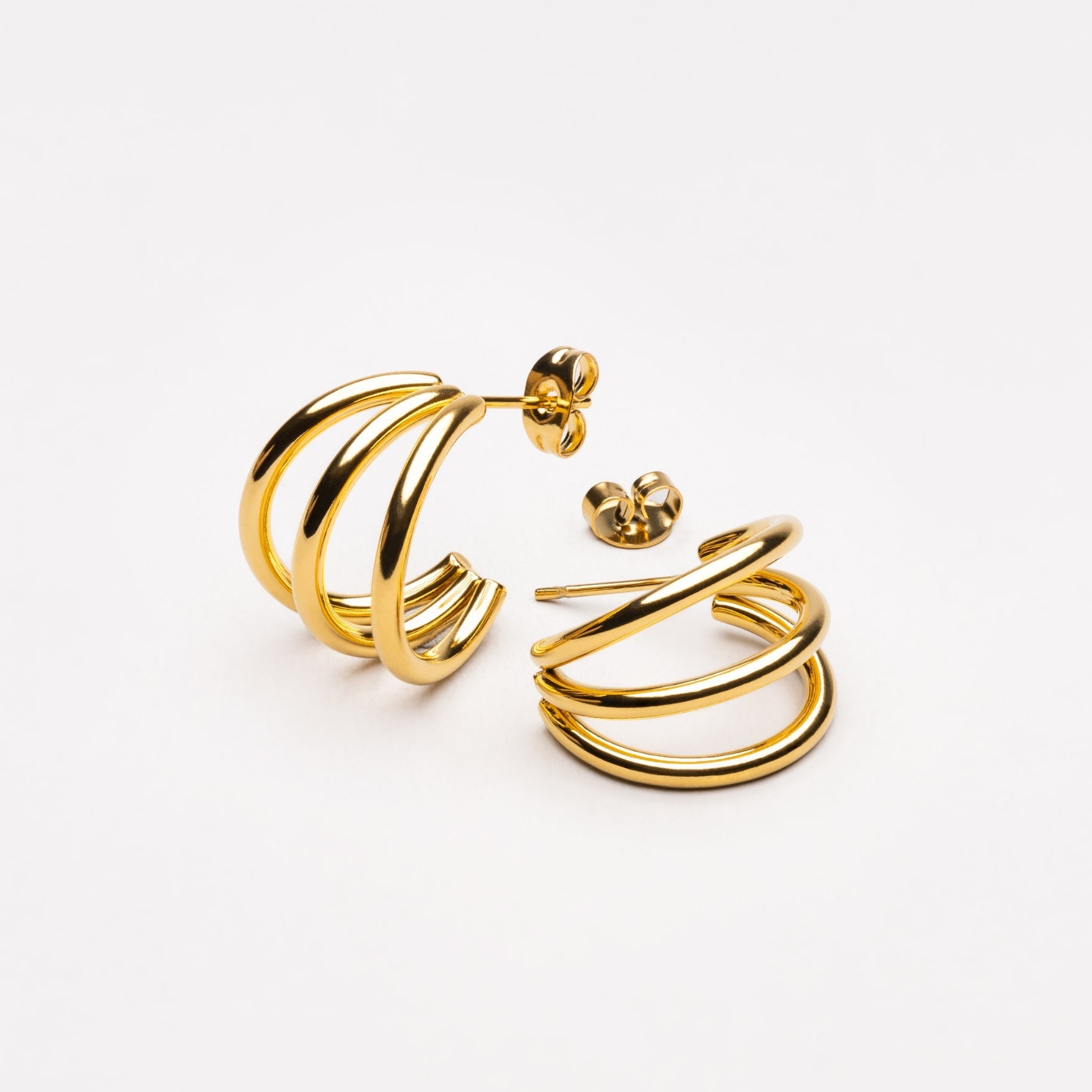 triple-hoops-earrings_1_86365366-10e7-469d-a806-6af54b5a723c.jpg