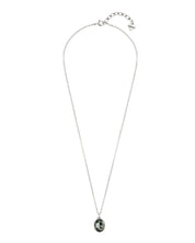 Cetro Necklace