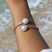 White South Sea Pearl Cuff