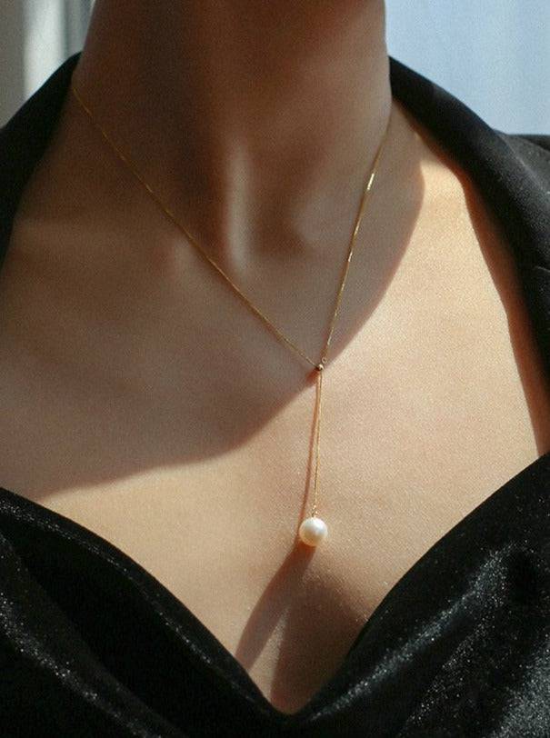 ywl-necklaces-single-drop-pearl-necklace-gold-vermeil-36626712461545_b5c805cc-7ad4-4d63-8fbf-5eeee2411b7c.jpg