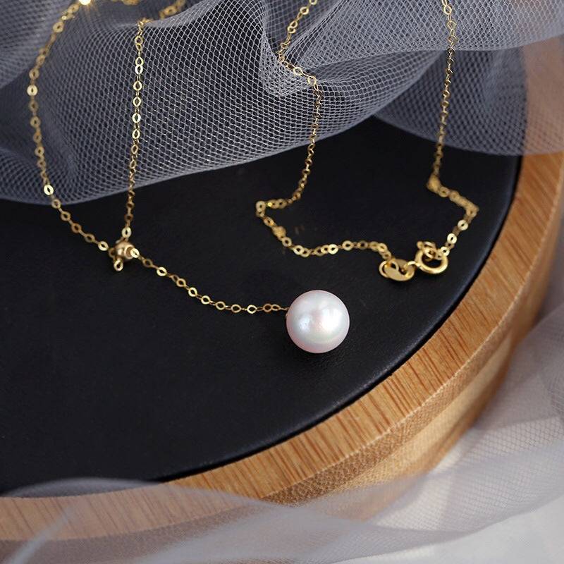 Single Drop Pearl Necklace