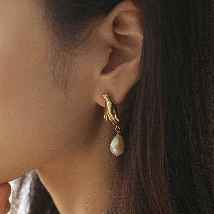 Finger Pearl Gold Earrings